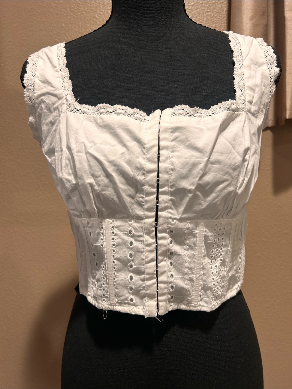 Nwt White Lace Trimmed Women's Top Forever 21